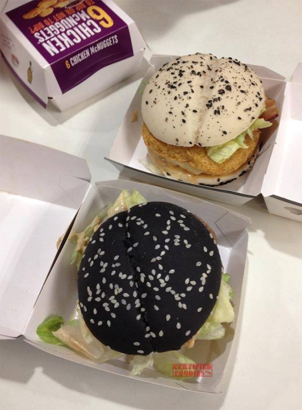 Black and White Burgers from McDonald's Hong Kong[2]