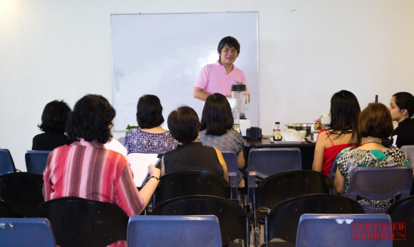 Sugarleaf and Angelo holds workshops for people who want to learn how to eat healthier