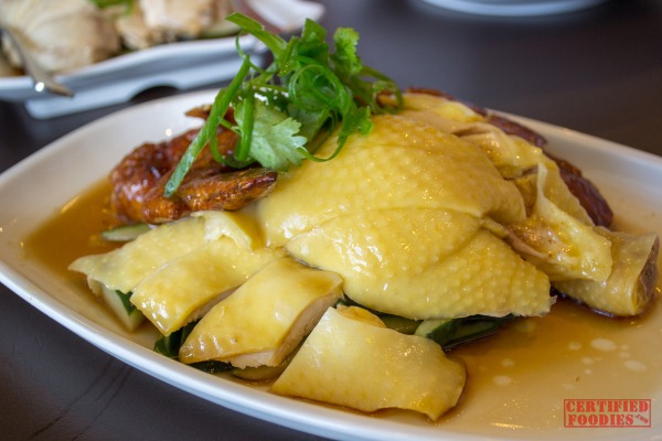 Wee Nam Kee Hainanese yellow chicken