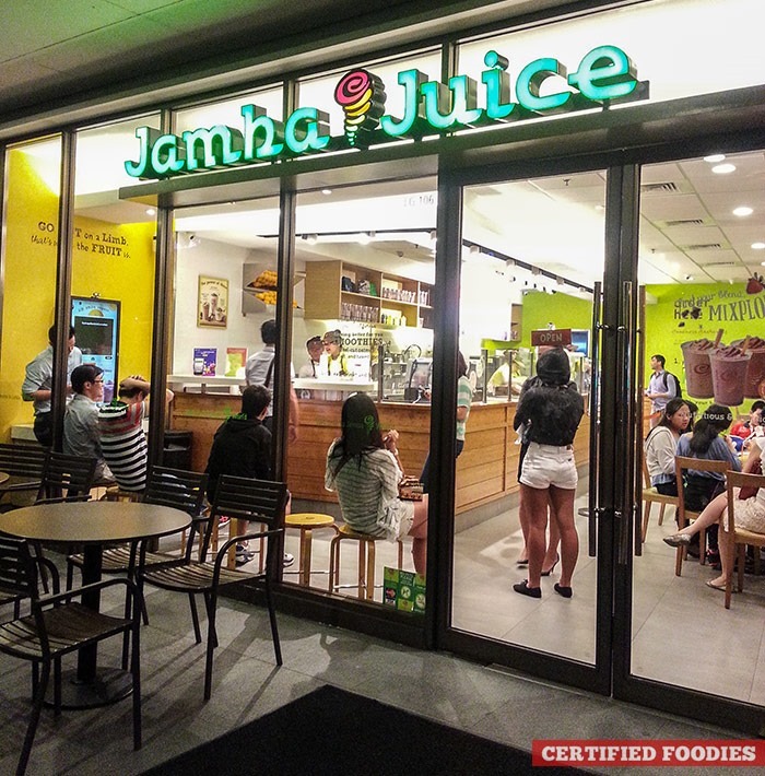 Jamba Juice branch in Bonifacio High Street